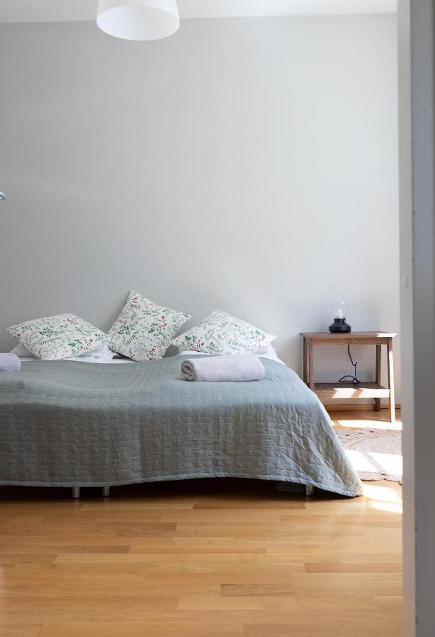 2Ndhomes Charming 1Br Apartment With Sauna In Loennrotinkatu 헬싱키 외부 사진